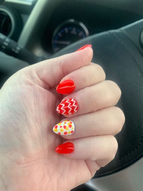 KC Chiefs nails | Cute nails, Nails, Fingernails