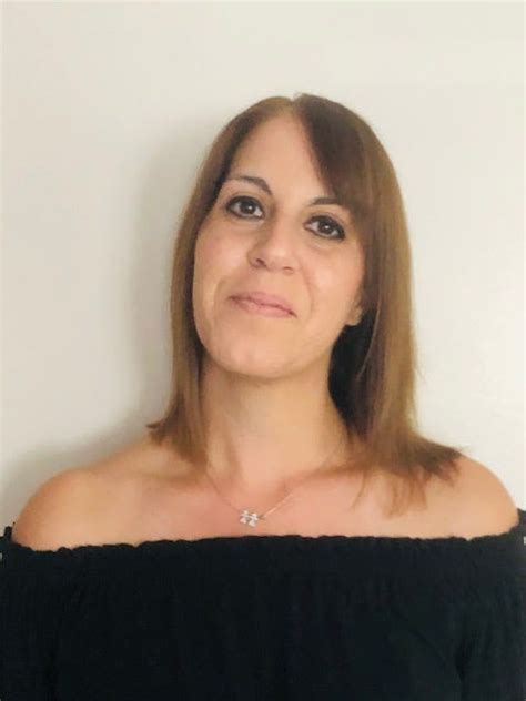 Eleni Mak – Medium