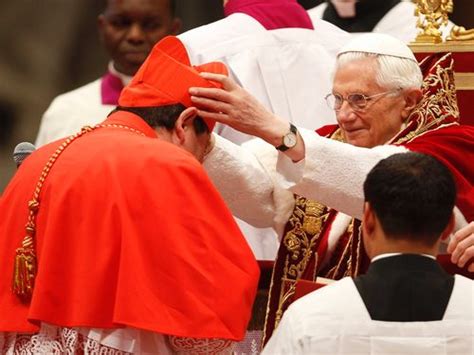 Qual é a diferença entre bispo, arcebispo e cardeal? – Blog Vaticano ...