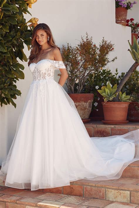 Off White Juliet JT2606LW Long Floral Applique Wedding Dress - Wedding