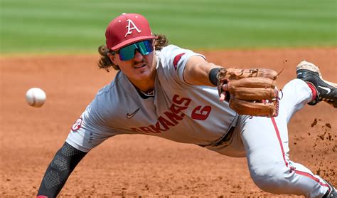 Arkansas baseball eliminated by Texas A&M in SEC Tournament semifinals