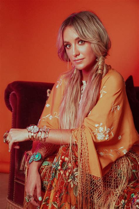 lainey wilson announces  album  watermelon moonshine   single