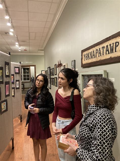 NAHS Art Students Attend Modern Moments Art Exhibit Opening - New