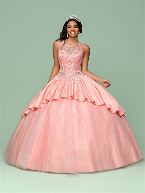 Quinceanera Dresses & Sweet 15 Collection | Q by DaVinci | Quinceanera