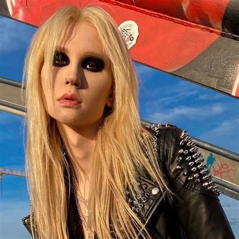 Britney Manson (Modelo) - Edad, cumpleaños, biografía, hechos, familia ...