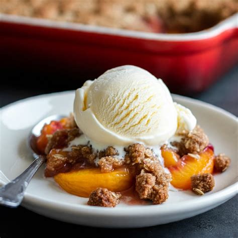 Peach Crisp | TotallyChefs