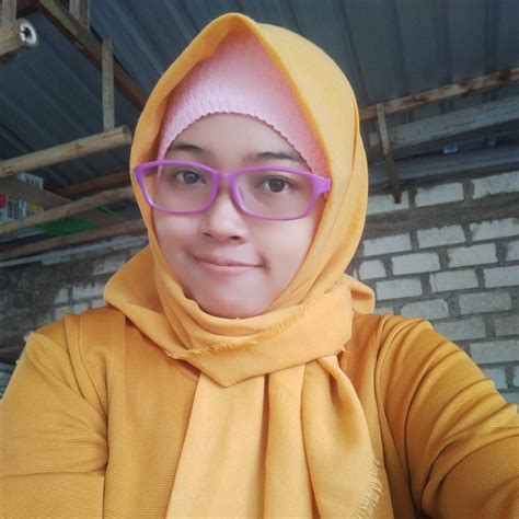 Lasmy Izza Shanum