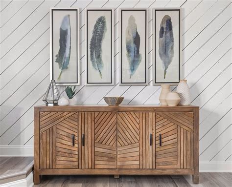 Elevate your Hallway; Inspiring Gallery Wall Ideas - Designs By Niki