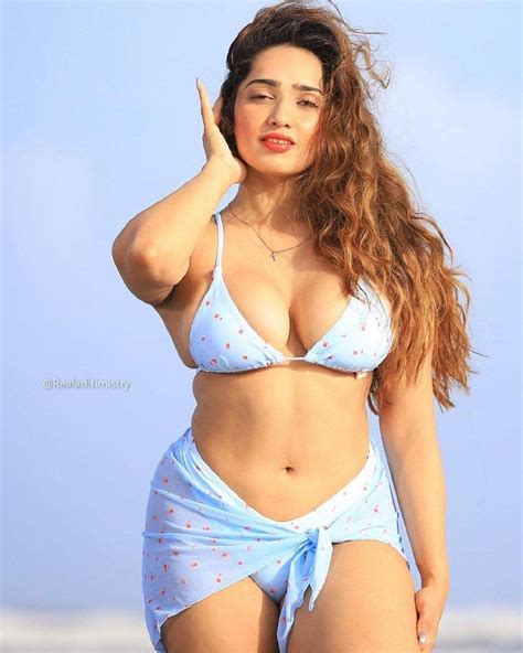 Instagram model Aditi Mistry gorgeous beach side bikini fashion