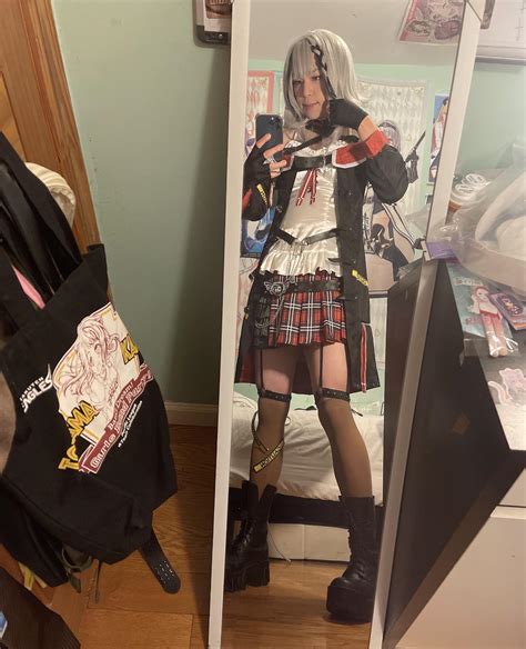 Sakamata Chloe Cosplay :] : r/Hololive