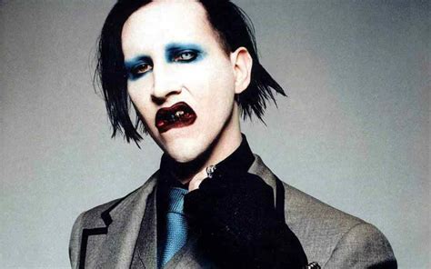 MARILYN MANSON releases a signature Dildo with his face on it ...