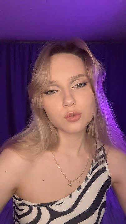 Кис кис #котик #кис #макияж #стрелки - YouTube