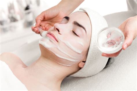 ¿Qué es un facial? | Qué Pasa