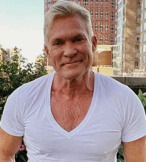 Sam Champion - Husband, Age, Net Worth & Salary - Biography