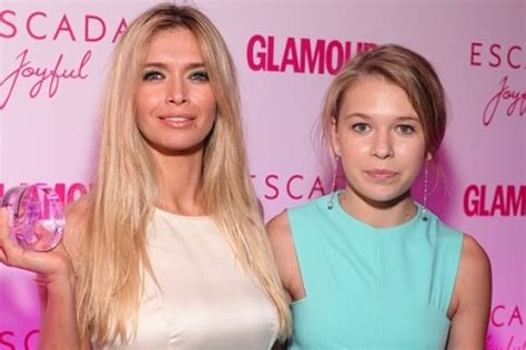 15-летняя дочь Веры Брежневой изменилась до неузнаваемости
