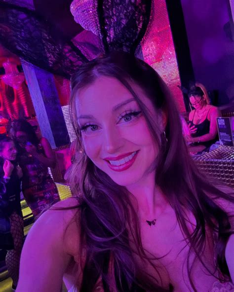 Brittany Scott (@kerabear_official) • Instagram photos and videos