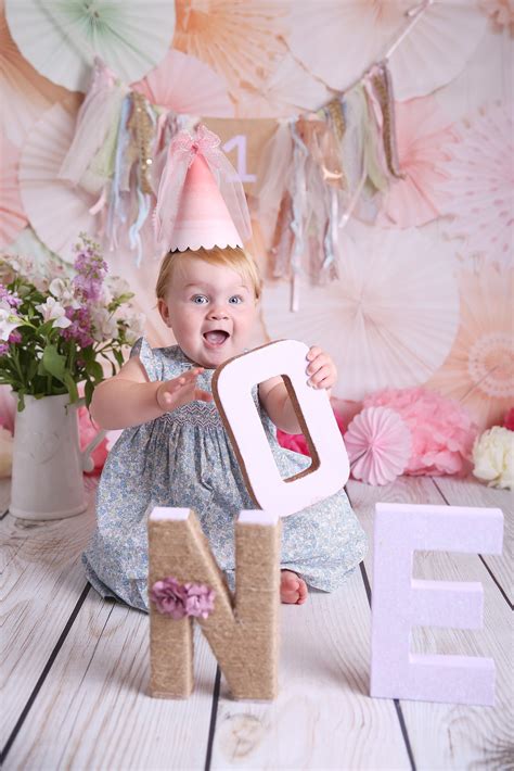 Studio Photography – Photography By Ellie Jayne