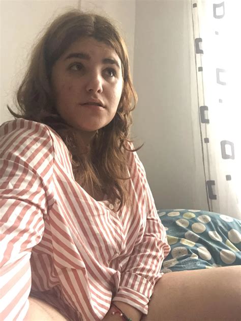 Amatuer Wife Masturbating