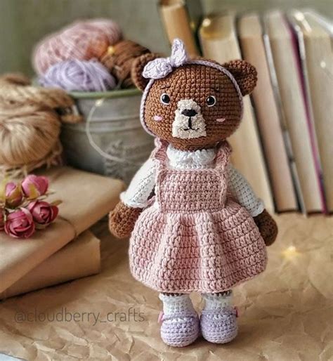 Мишка Флора крючком. Амигуруми схемы и описания. Автор: @cloudberry ...