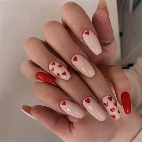 Pin by Karina Katok on Быстрое сохранение | Heart nails, Stylish nails ...