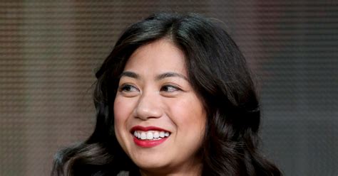 Liza LAPIRA : Biographie et filmographie