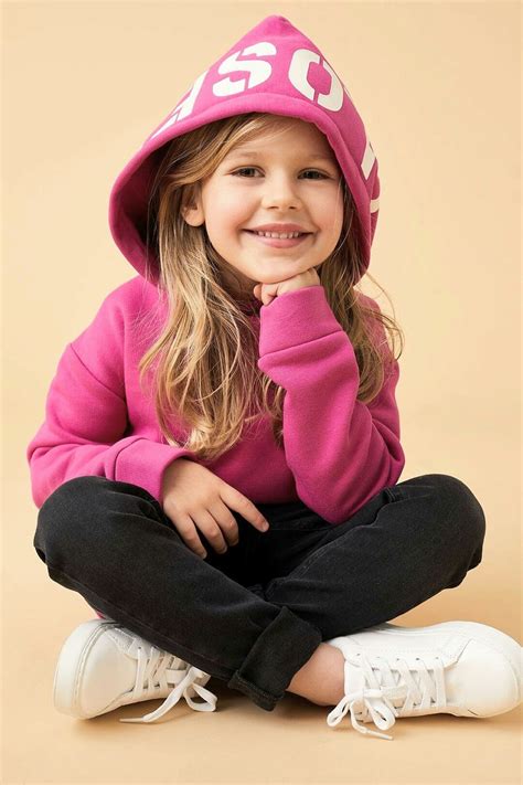 by Silvia Souza on Ideias de fotos | Kids photoshoot, Child models ...