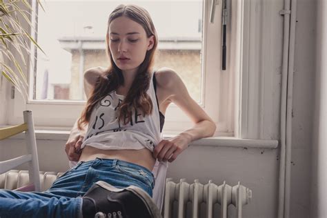 Pictures of Anna Morna