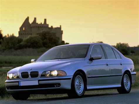 Дизайн и технические характеристики кузова BMW 39