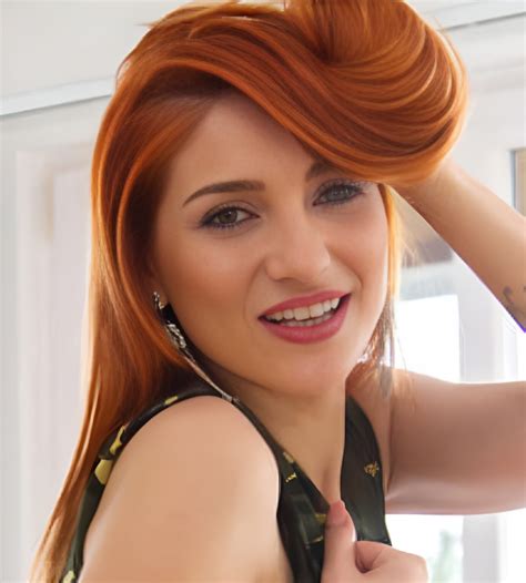 Luna Melba (Actress) Age, Biography, Career, Weight, Boyfriend, Height