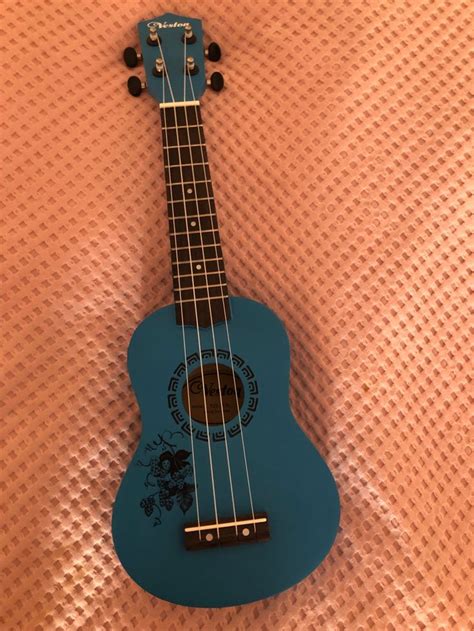 Укулеле)😍 | Music instruments, Instruments, Guitar
