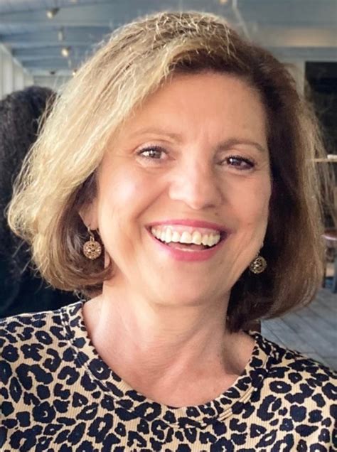 Hulett Winstead Funeral Home Obituaries: Honoring the Lives of Loved Ones - 7s2jjwp