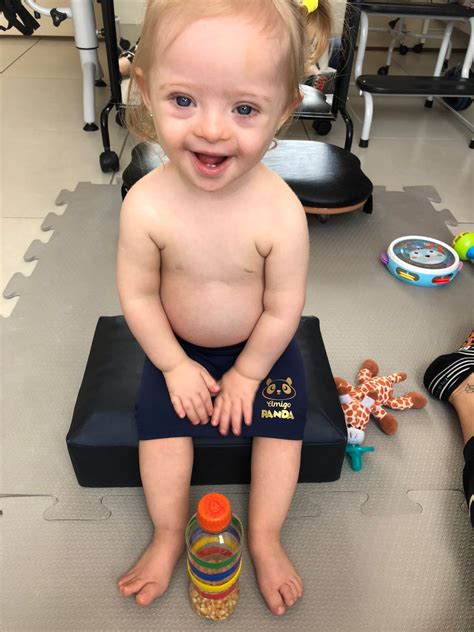 Aprenda os benefícios da Shantala para bebês com Síndrome de Down