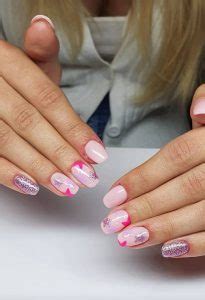 59 Magical Star Nails to Spark Your Dreamer’s Imagination - Nouvelle ...
