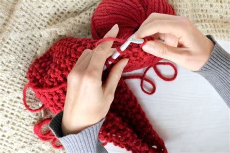 easy tips  knit faster cheryl moreo