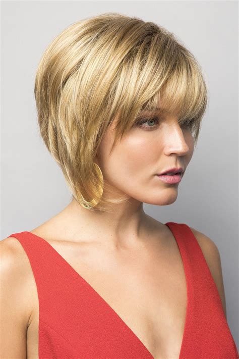 Best Short Layered Bob Hairstyles for Managing Fine Hair 7