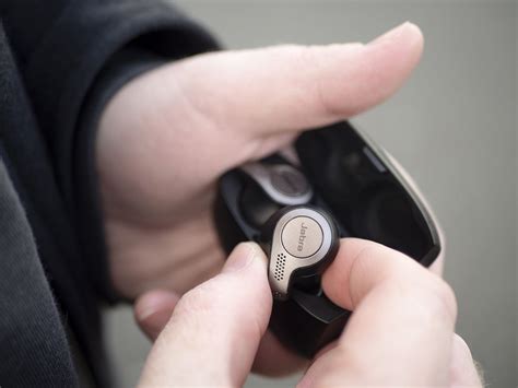 Jabra Elite 65t Review: Tiny and Powerful with Few Concessions