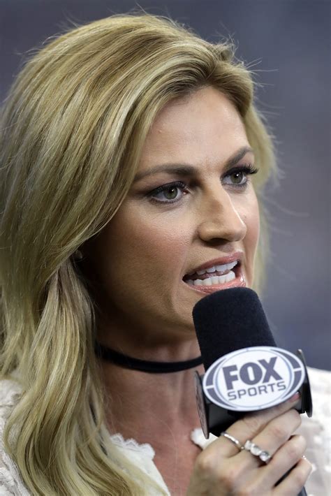 Erin Andrews on the Mic - The Hollywood Gossip