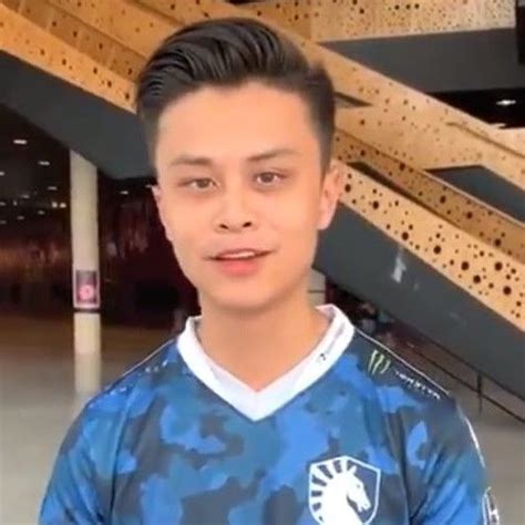 Stewie2K - Twitch Streamer Profile & Bio - TopTwitchStreamers