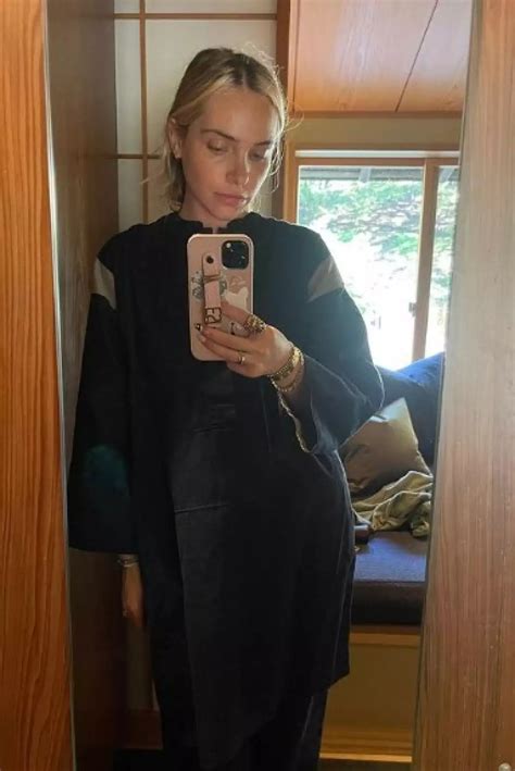 Minnie West viajó a Japón para liberarse y recordar a su mamá