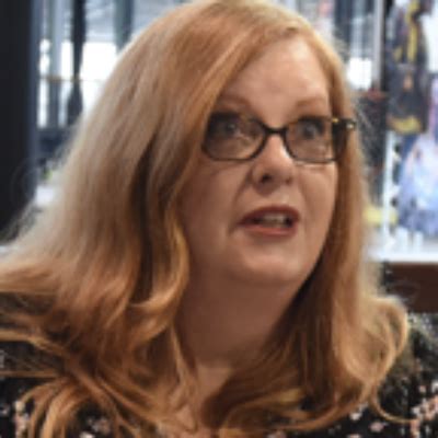 Gail Simone Biography - Real Autograph Collectors Club (RACC)