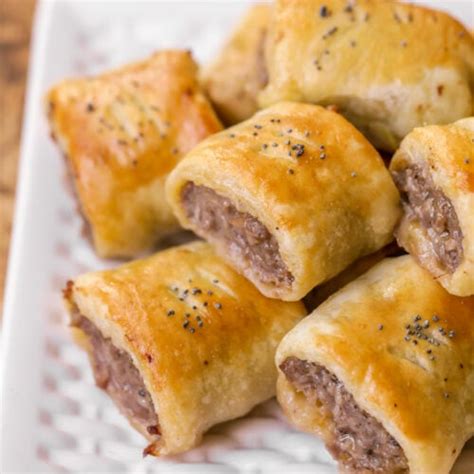 Puff Pastry Sausage Rolls | Lil' Luna