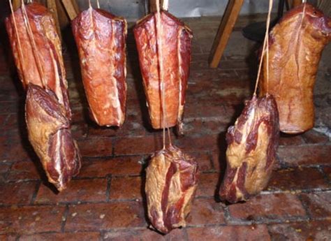 Cottage Ham advice from expert butcher at Old World Meats