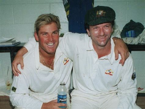 australian cricket great steve waugh spills     year feud