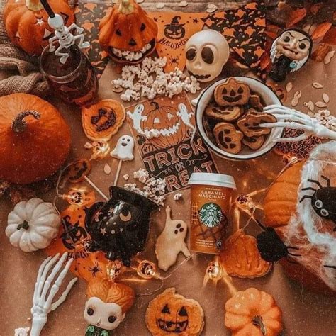 spooky halloween treats  decorations  halloween