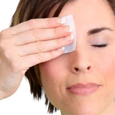 Tratamiento Blefaritis párpados en Tenerife | Oftalmología IOM Clinic