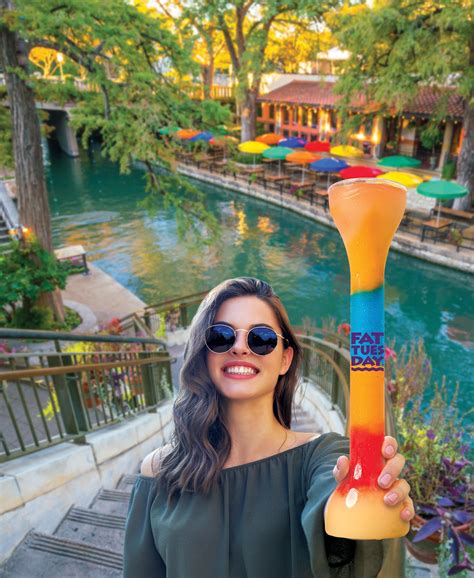 RIO MAGAZINE FALL 2022 by Traveling Blender - Issuu