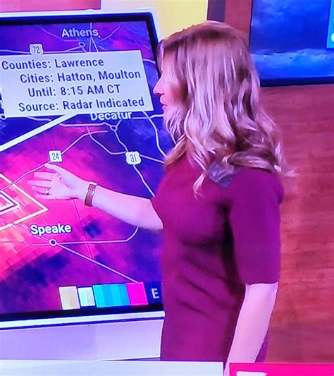 Jen Carfagno TWC : r/hotweatherwomen