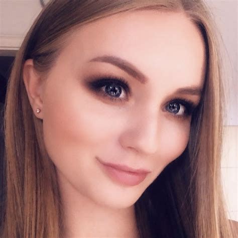 Aleksandra DE - YouTube