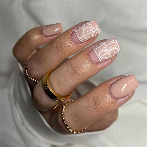 *Boss Babe* 15 Instagram-Worthy Manicures Inspired By Your Favorite ...