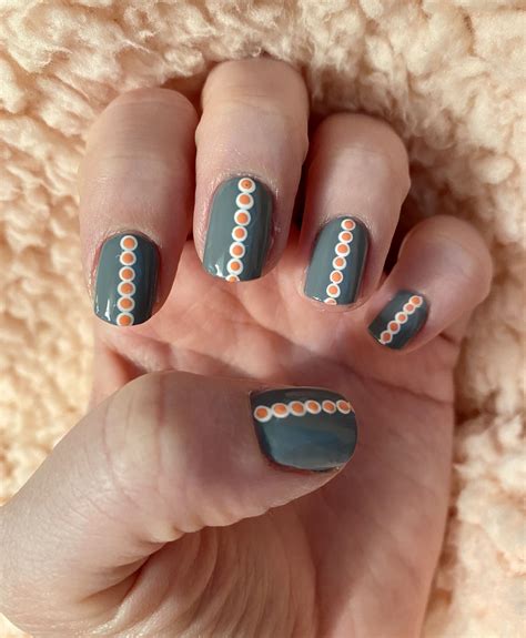 dot tool nail art 10